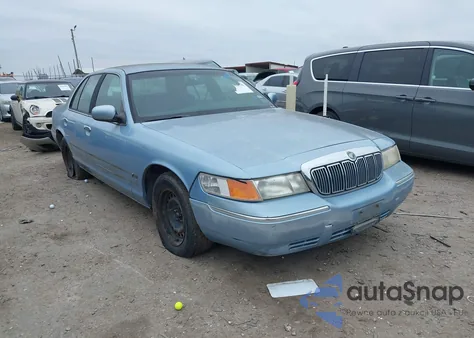 2000 Mercury Grand Marquis Gs z USA, uszkodzony, nr VIN 2MEFM74W7YX702589